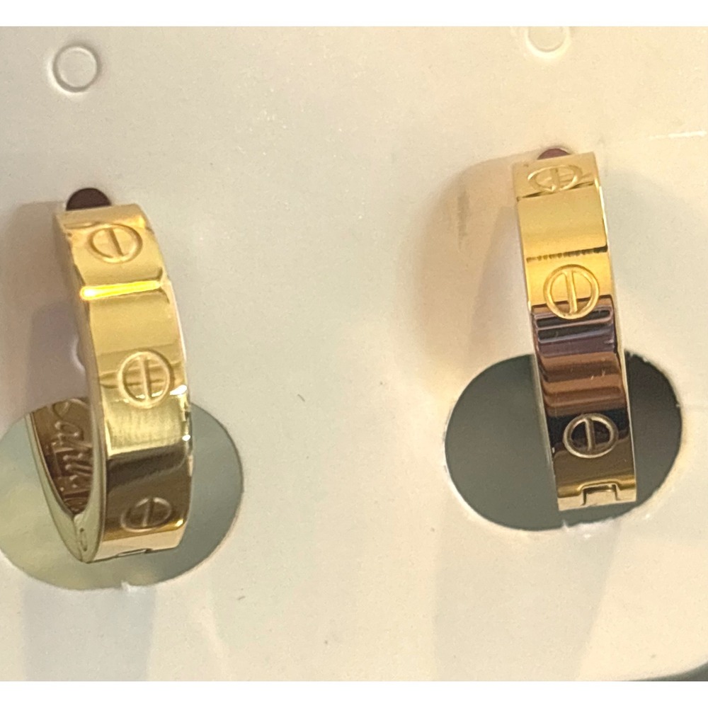 Gold  Huggie hoop Earrings Fashion‎ Jewelry Fun Unique Gift for Her NWOT